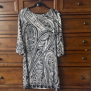 Muse Black and White Abstract Blouse